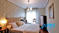 Bedroom of Flat for sale in Santander  with Heating, Private garden and Parquet flooring