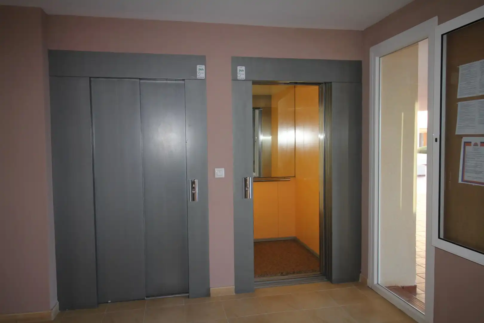 Appartamento in vendita a Calle Calle Sierra Almirez, imagen 24