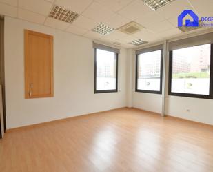 Office to rent in Oviedo   with Heating