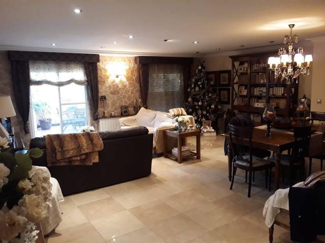 Piso en Venta en Los Angeles - Apolonia