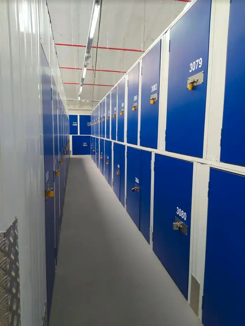Storage room for rent in Barcelona  with Alarm
