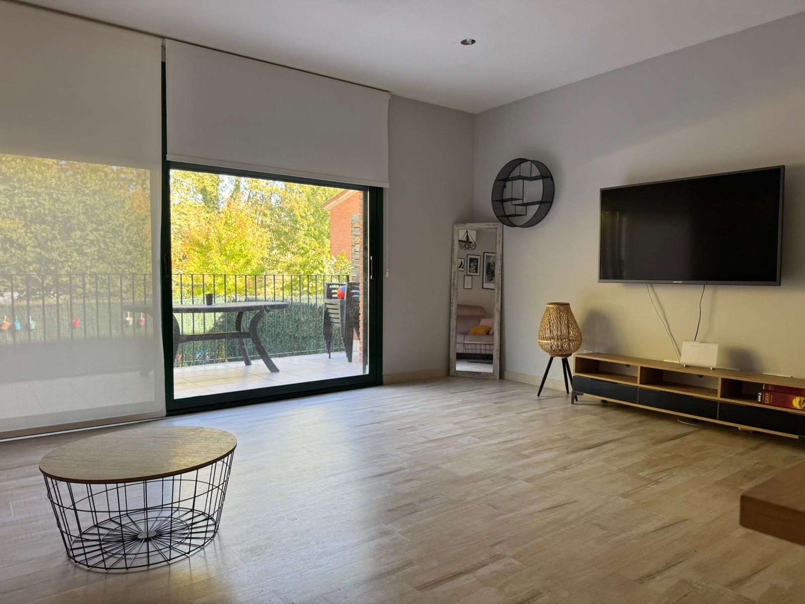 Single-family semi-detached for sale