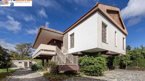 Gran casa con parcela y piscina en Cájar, imagen 4