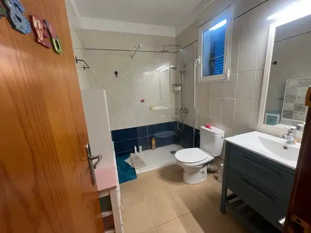Baño de Casa adosada en venta en Peñíscola / Peníscola con Terraza, Trastero y Amueblado