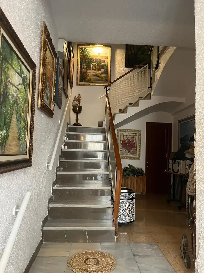Casa adosada en venta en Elda