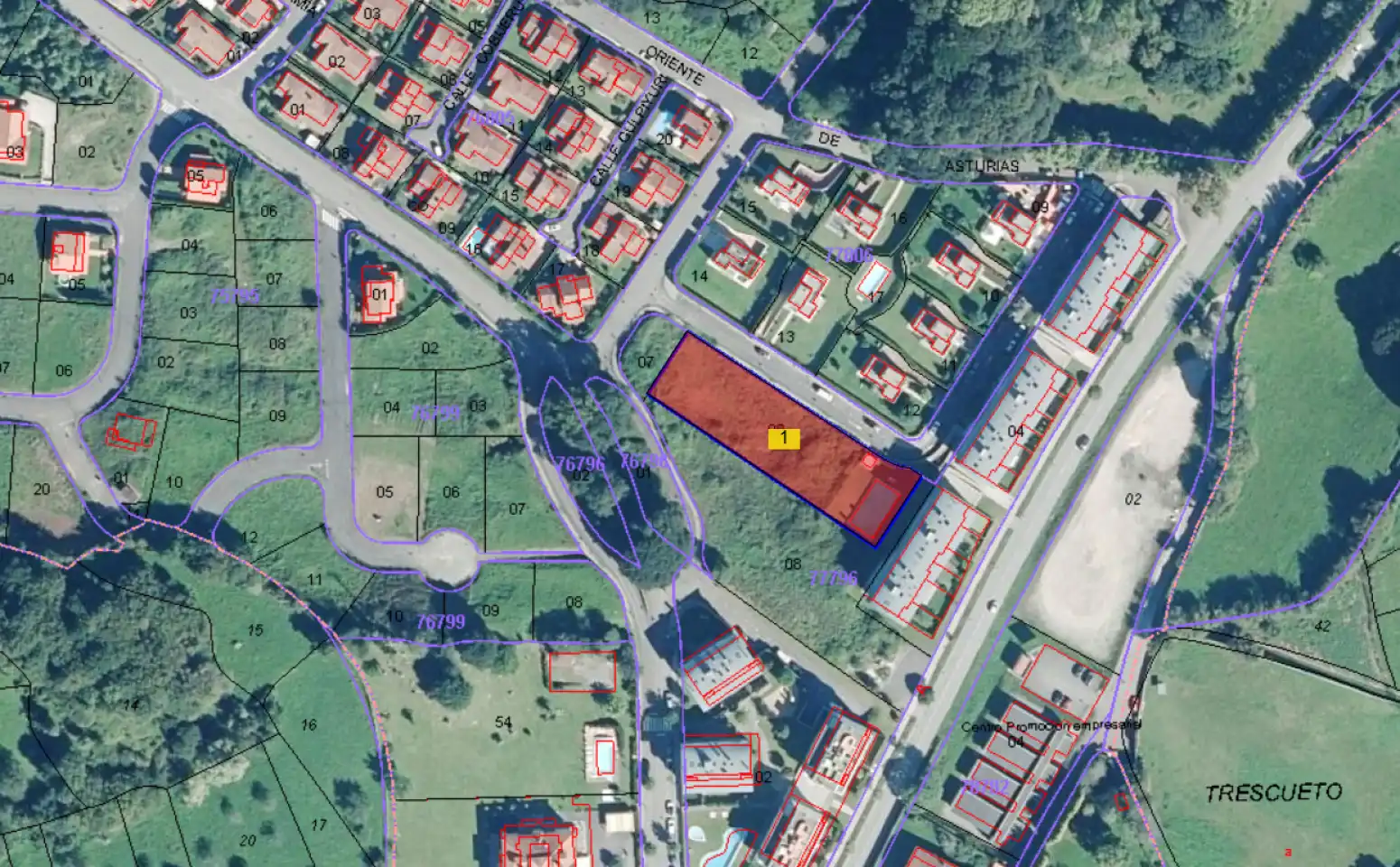 Terreno en venta en Llanes