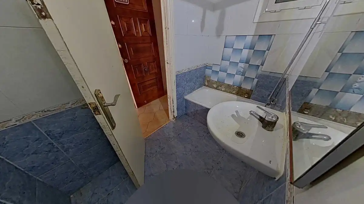 Baño de Piso en venta en Sabadell