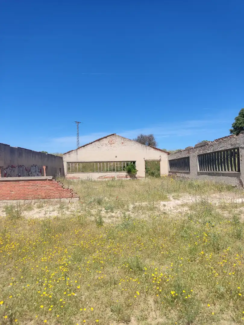 Land for sale in Navalcarnero