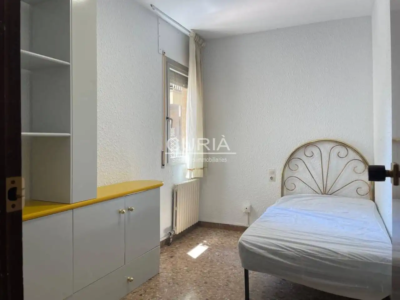 Flat for rent in Instituts - Universitat