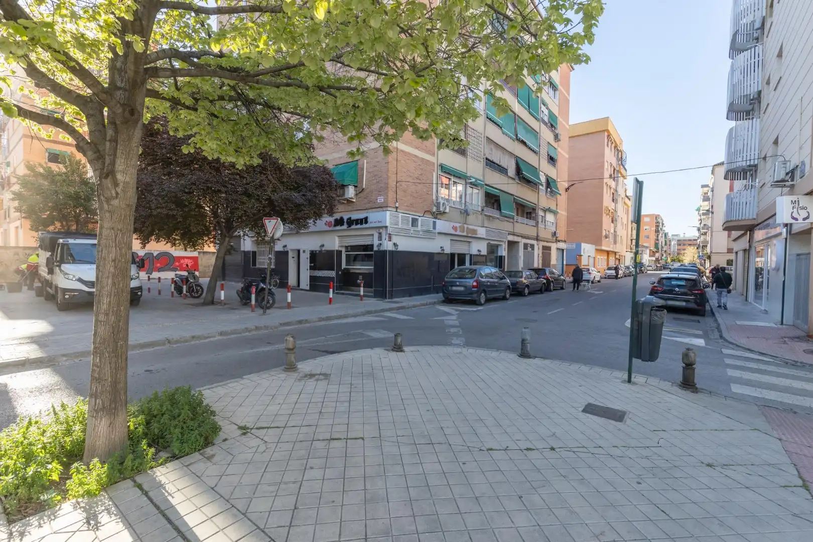 Exterior view of Commercial properties for sale in Granada  with Air Conditioner and Furnished