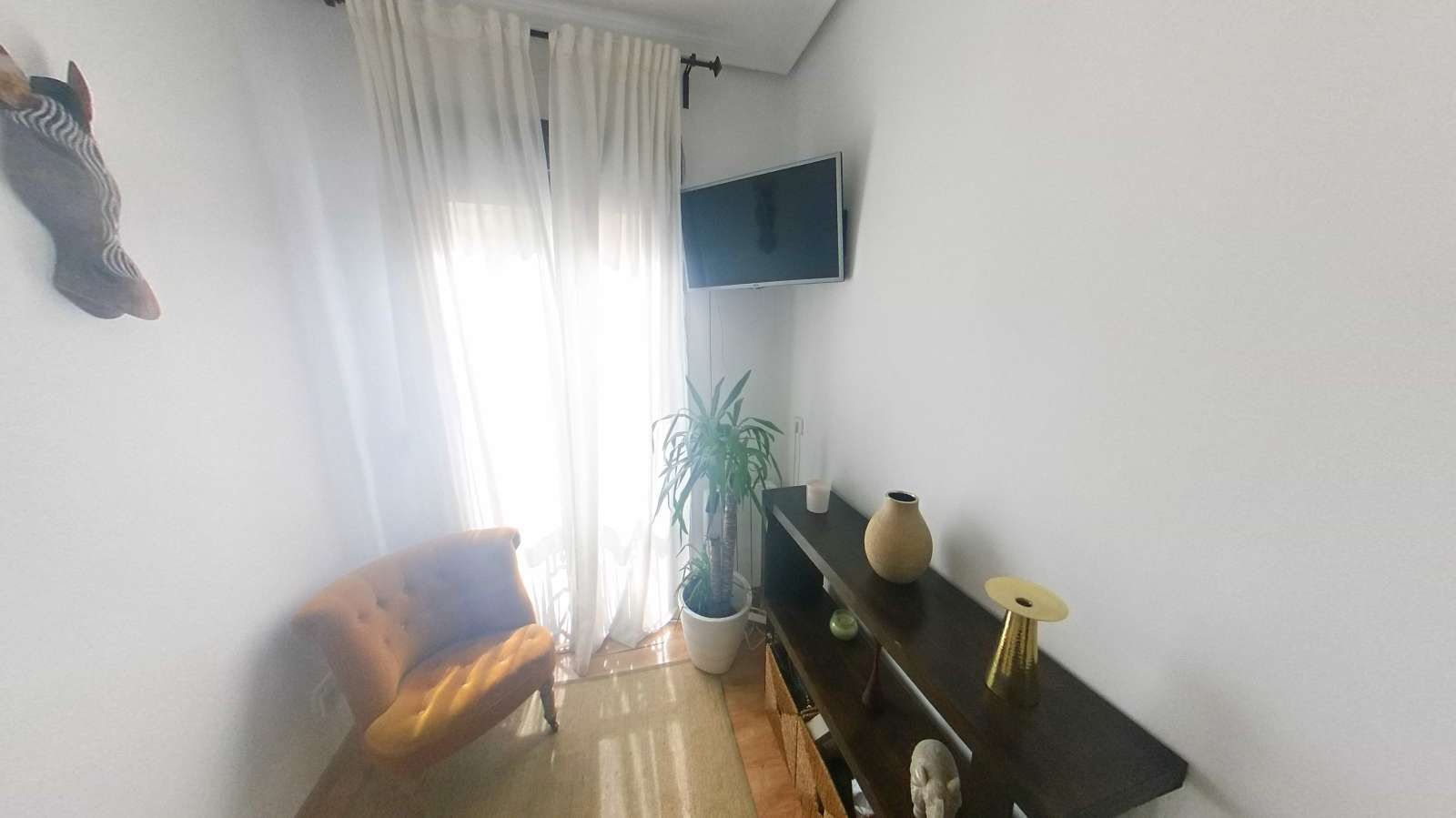 Estudio para compartir en Cuatro Caminos - Azca