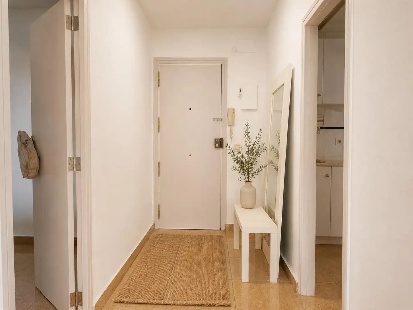 Flat for rent in Godella  with Air Conditioner, Terrace and Furnished