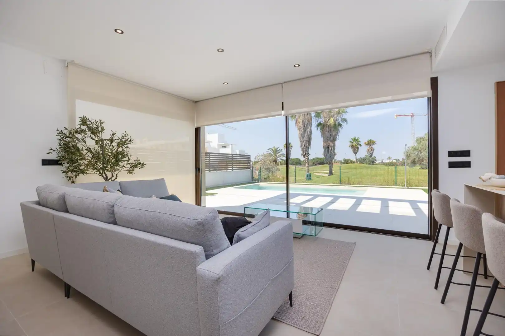 Sala d'estar de Casa o xalet en venda en Los Alcázares amb Aire condicionat, Jardí privat i Terrassa