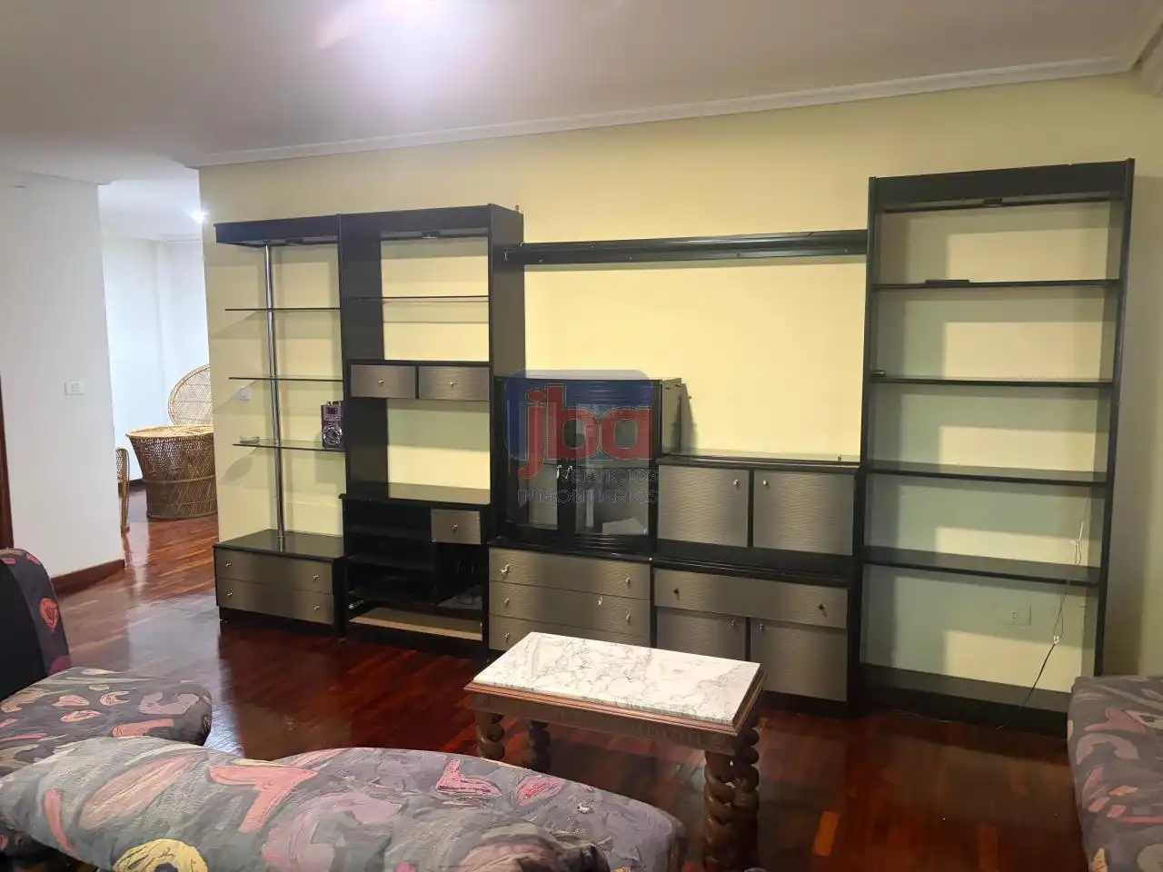 Flat with terrace to rent in Ramón Puga, imagen 2
