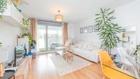 Living room of Flat for sale in Tres Cantos  with Air Conditioner, Heating and Terrace