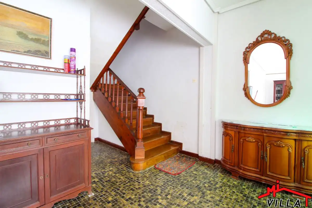 Casa o chalet en venta en Laredo con Calefacción, Terraza y Amueblado