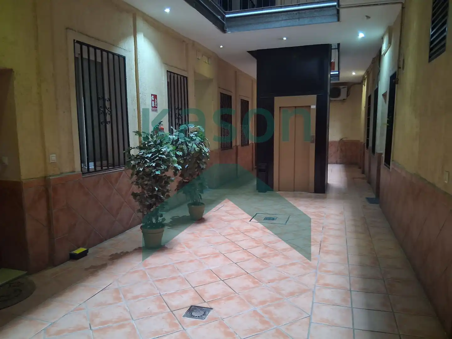 Flat for sale in Madrid  with Heating