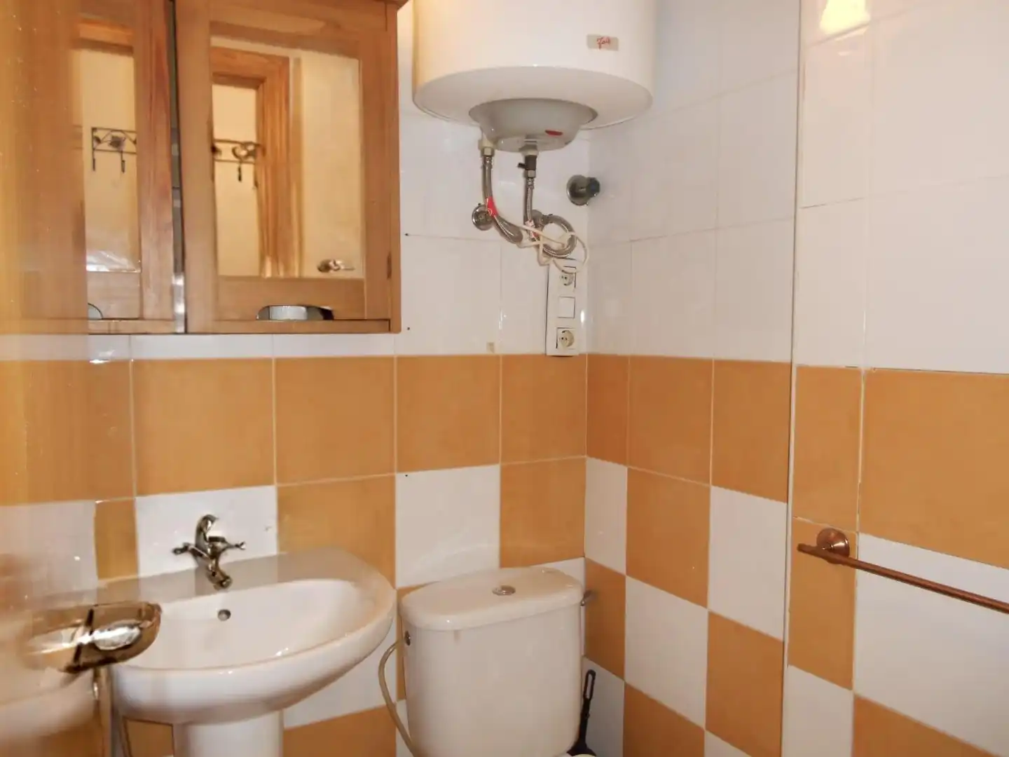 Baño de Apartamento en venta en Murcia con Aire acondicionado y Calefacción