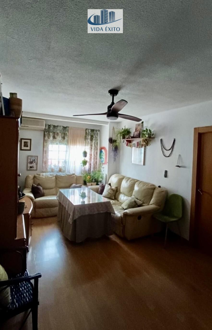 Sala de estar de Piso en venta en  Jaén Capital con Aire acondicionado