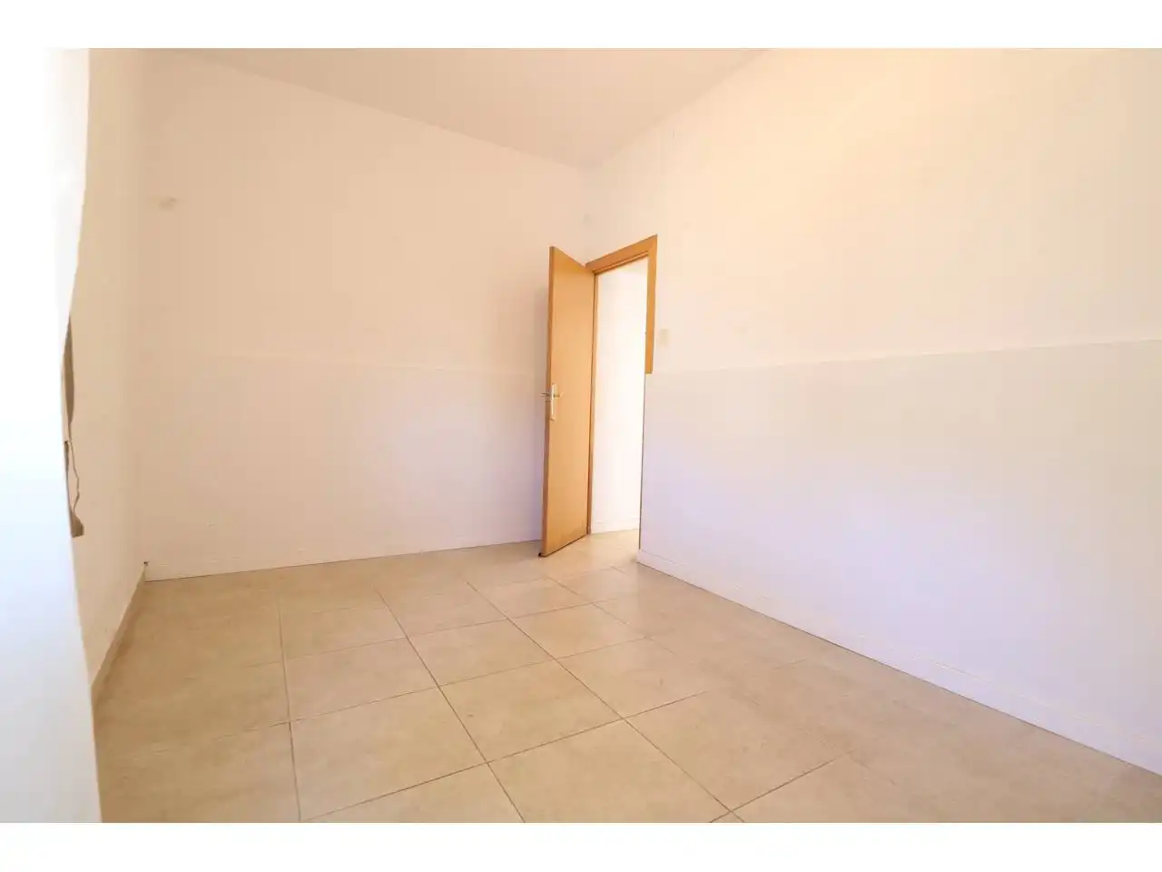 Flat for sale in Sant Cugat del Vallès  with Heating