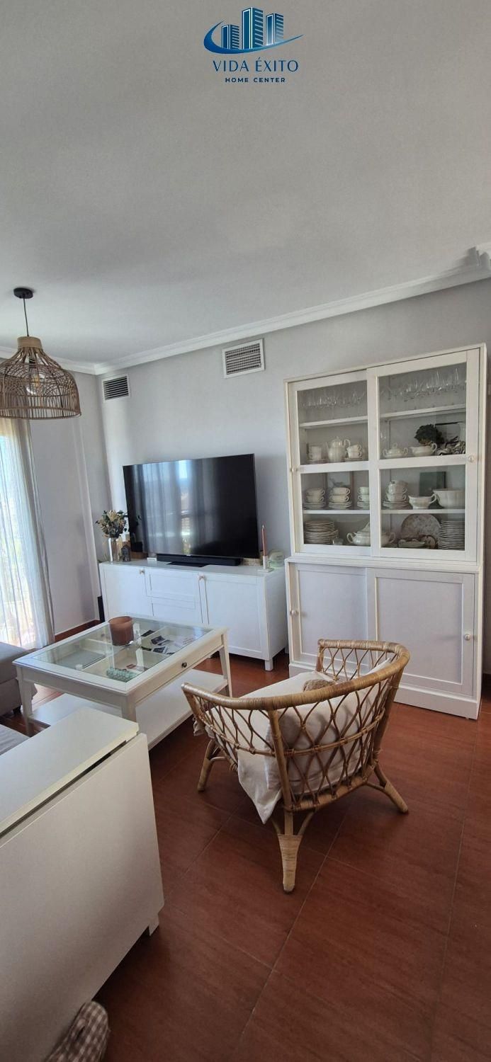 Living room of Flat for sale in Linares  with Heating, Terrace and Storage room