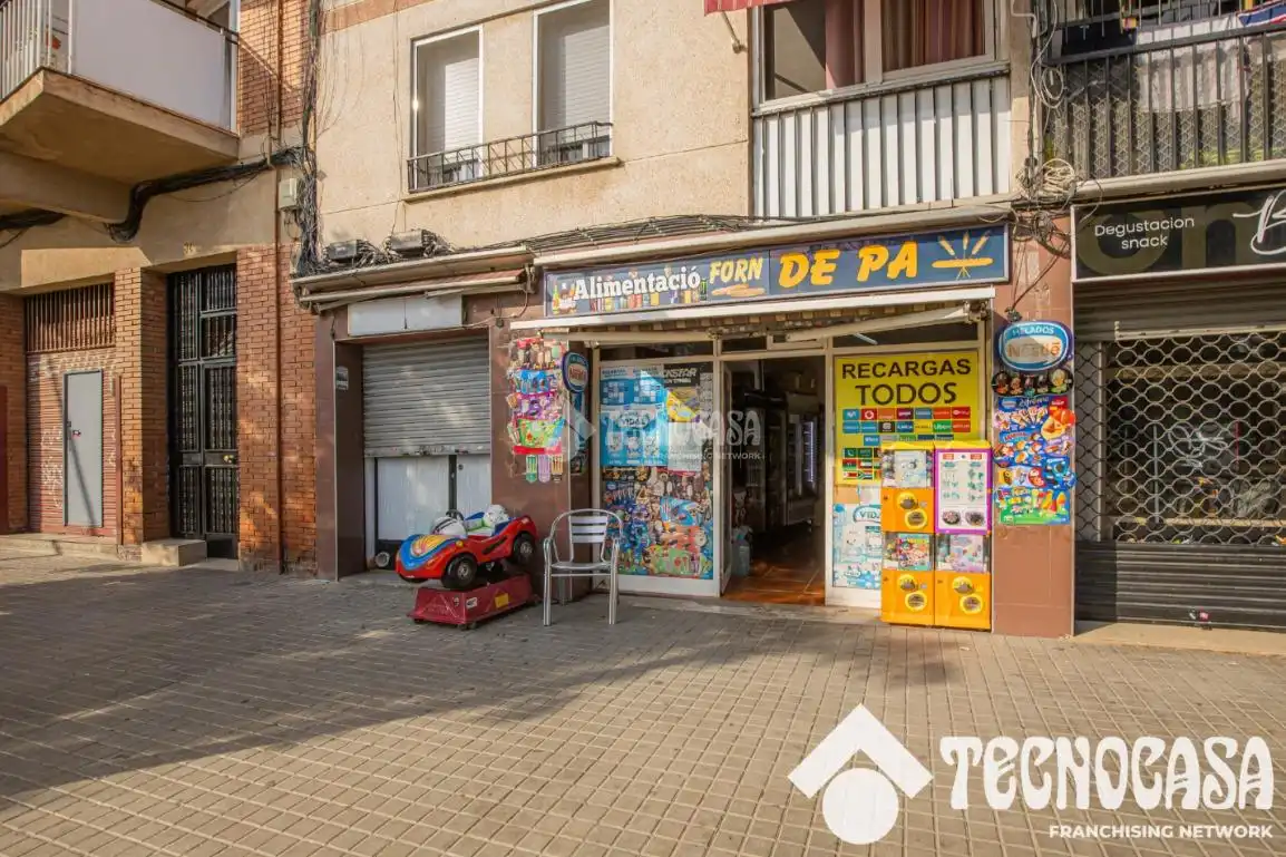Local comercial en venda a Riu Sud, imagen 2