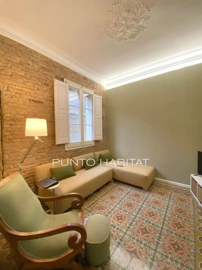 Wohnung zur Miete in Carrer Carrer Còrsega, Dreta de l'Eixample