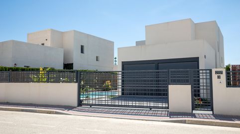 Foto 2 de Casa o xalet en venda a Avenida Antonio Pedrera Sole, Algorfa, Alicante