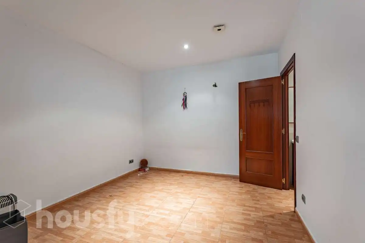 Planta baja en venta en Barcelona