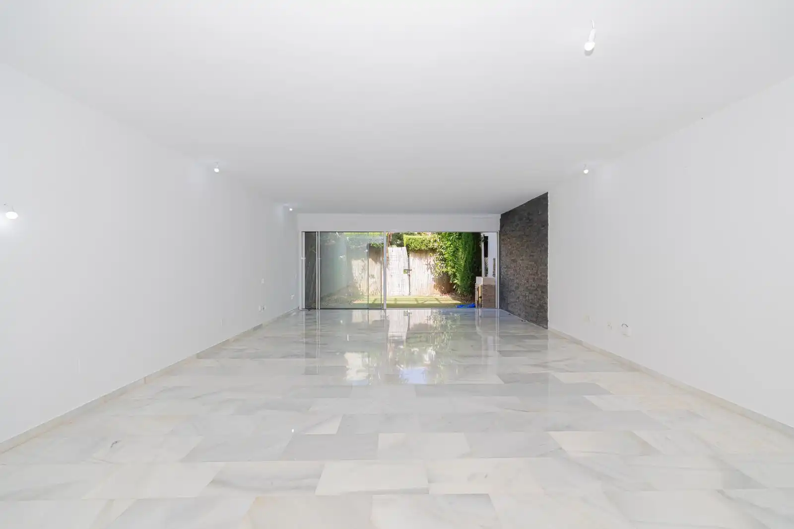 Casa a schiera con piscina in vendita a Punta Plata, imagen 9