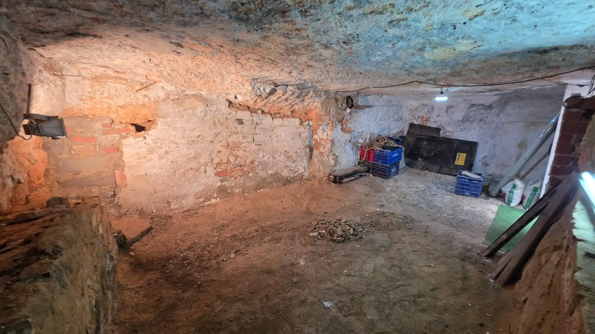 Finca rústica en venda a COVES DE LA TORRE, Centro Ciudad