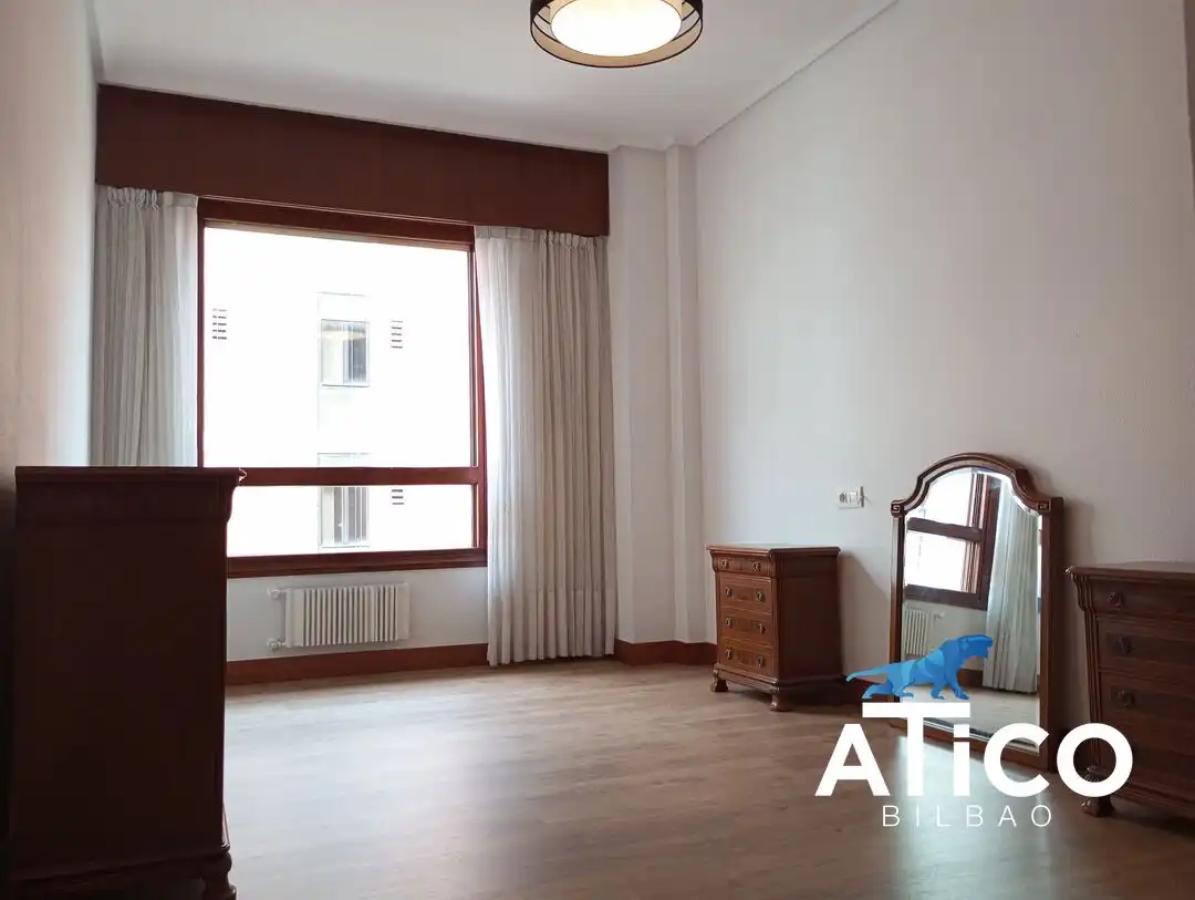 Flat with lift to rent in Gordóniz Kalea, imagen 8