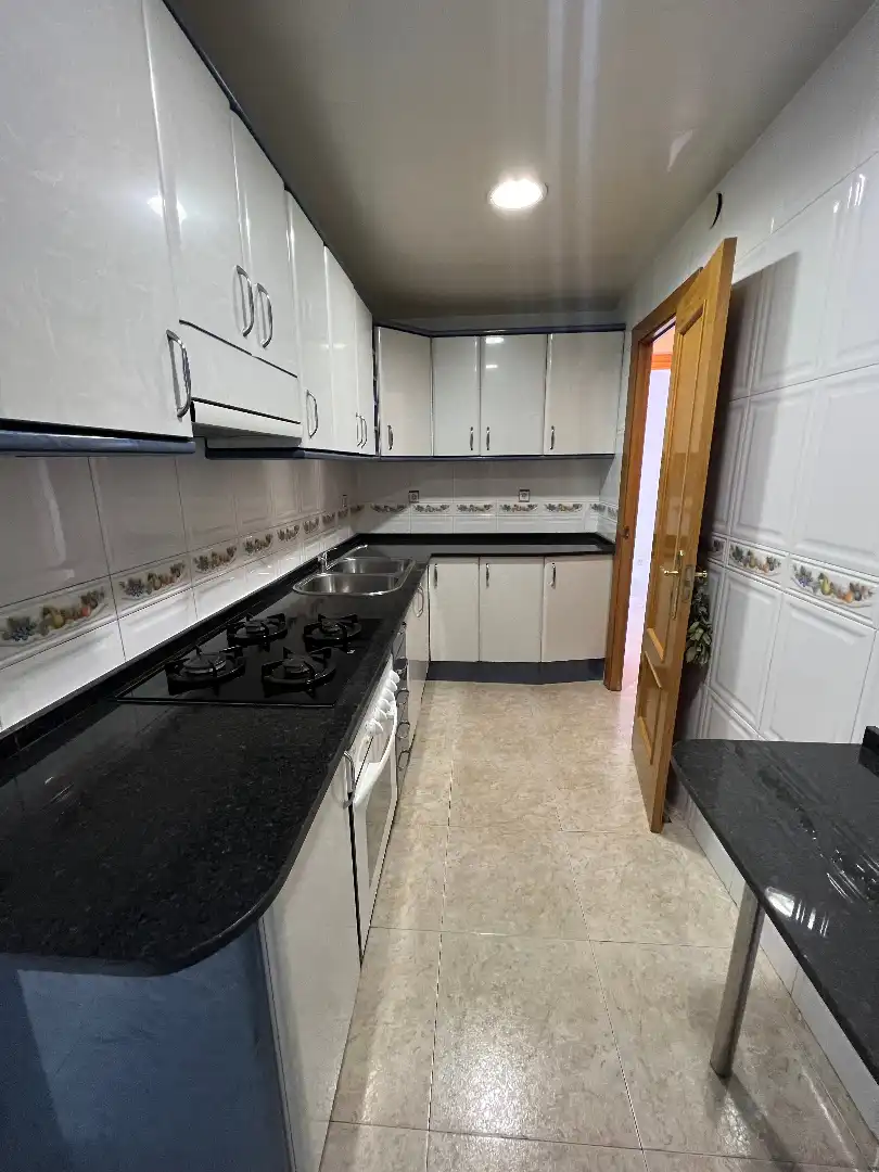 Cocina de Piso en venta en Granollers con Calefacción, Balcón y Alarma
