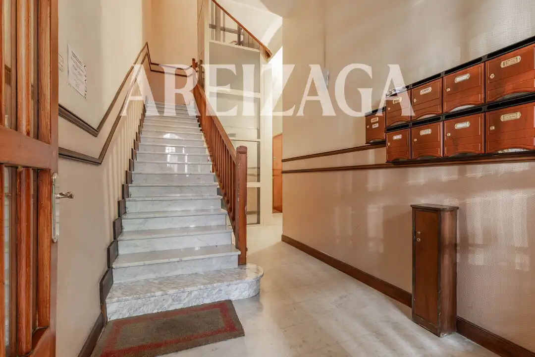 Piso en venta en Donostia - San Sebastián  con Calefacción y Balcón
