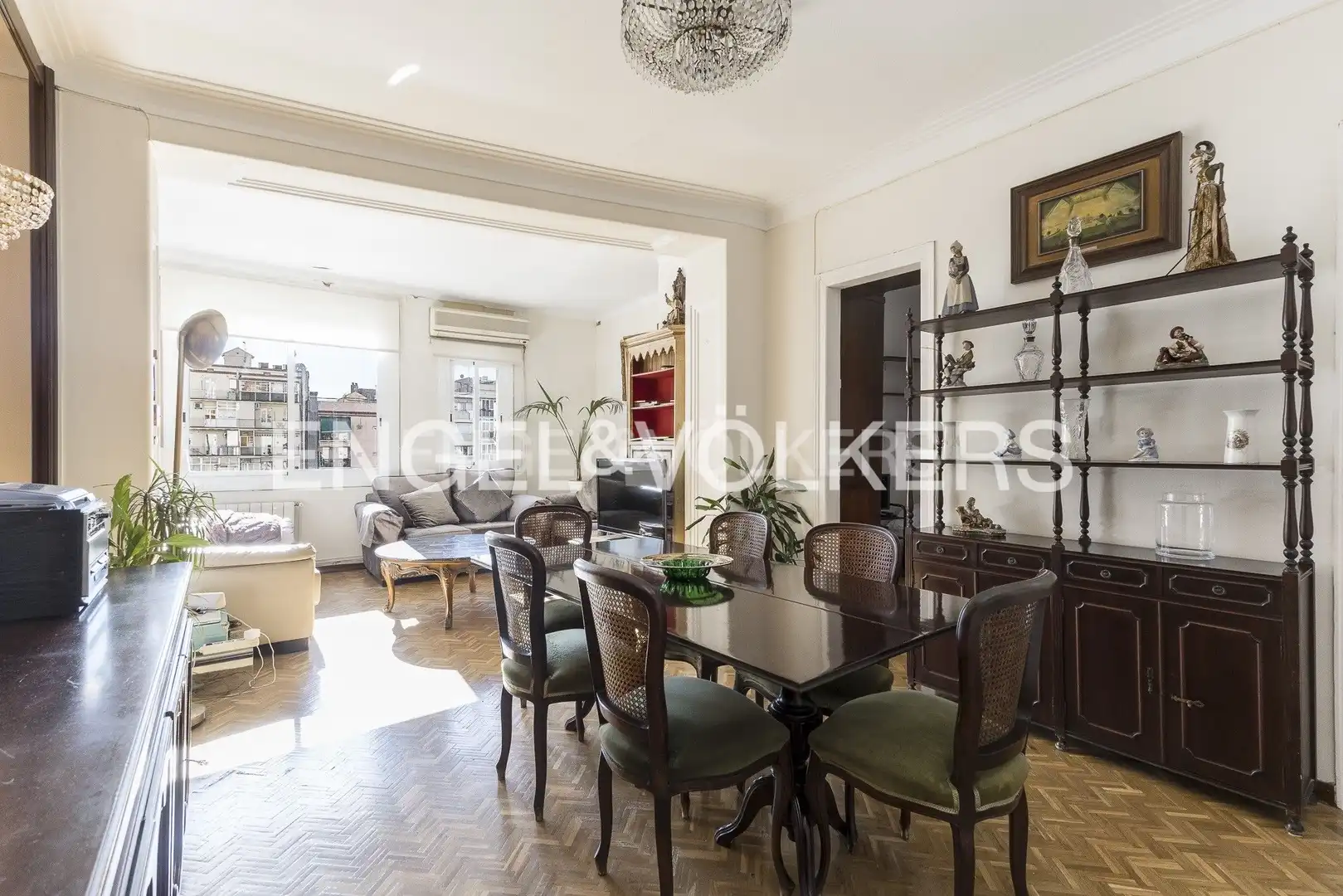 Vista exterior de Piso en venta en Barcelona con Aire acondicionado, Calefacción y Parquet