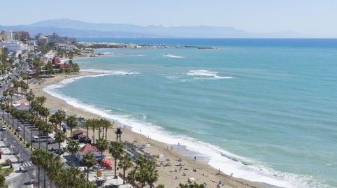 Foto 2 de Piso en venta en Calle Torrealmádena, 3, Cortijo Torrequebrada, Benalmádena