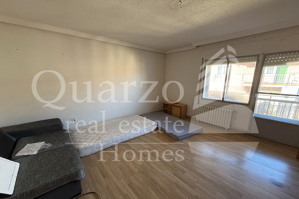 Piso en venta en Yunquera de Henares con Calefacción