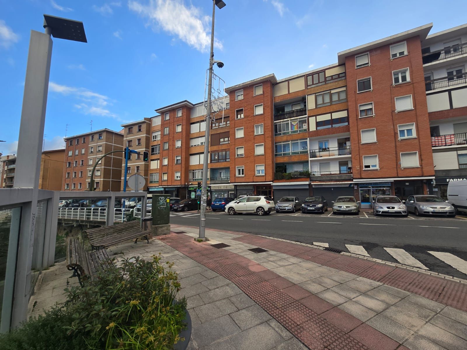 Vista exterior de Pis en venda en Muskiz amb Calefacció i Terrassa
