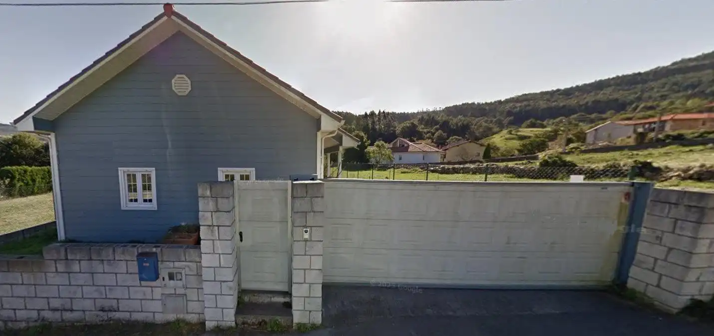 Vista exterior de Casa o chalet en venta en Puente Viesgo con Jardín privado