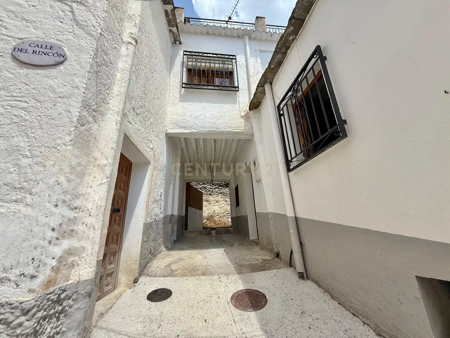 Exterior view of Houses for sale in Válor  with Storage room, Washing machine and TV