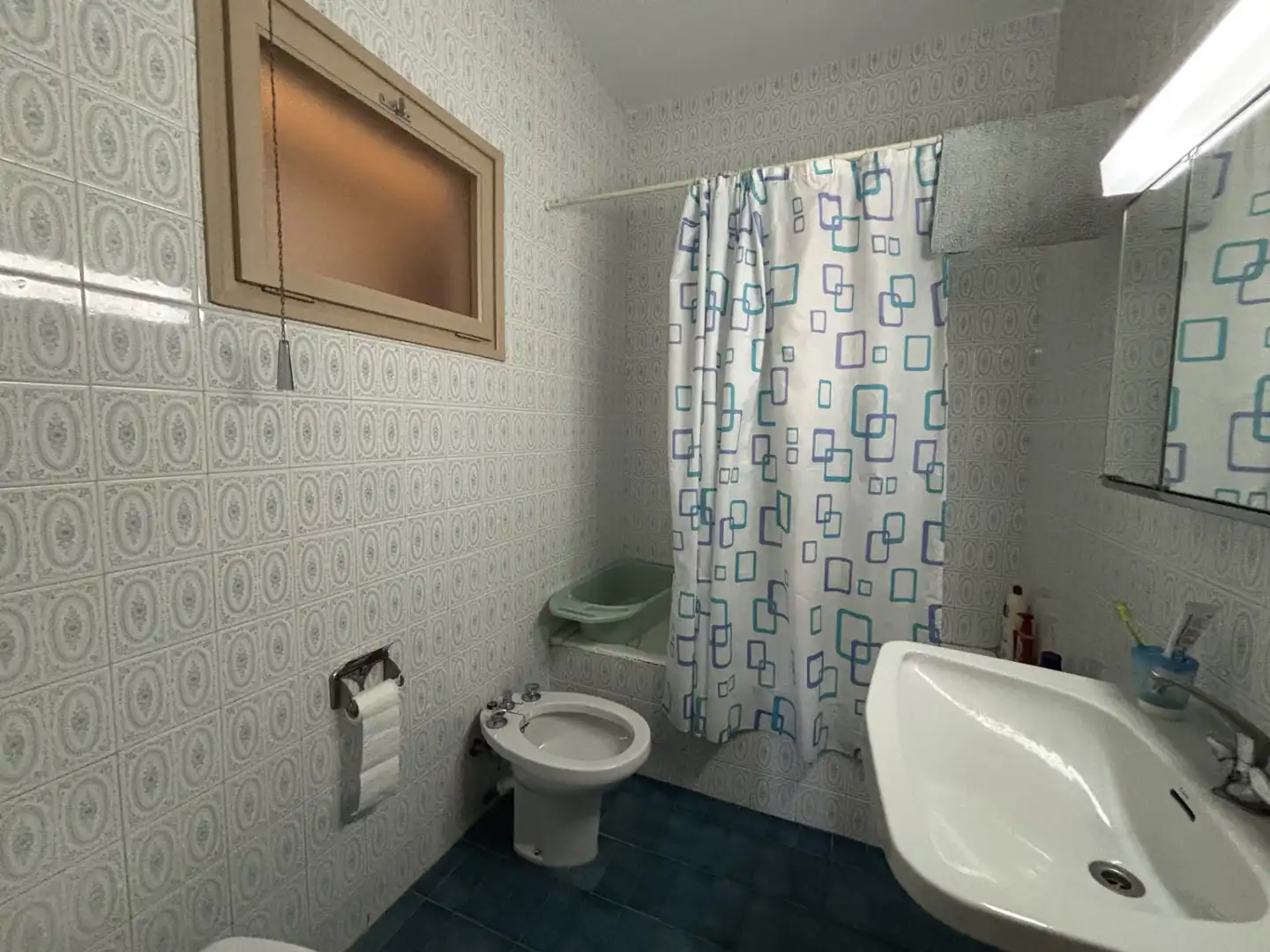Baño de Casa adosada en venta en Sant Feliu de Codines con Calefacción, Jardín privado y Terraza