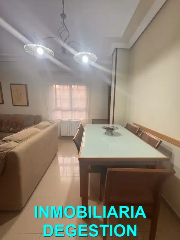 Esszimmer von Wohnung zur Miete in Linares mit Klimaanlage, Heizung und Möbliert