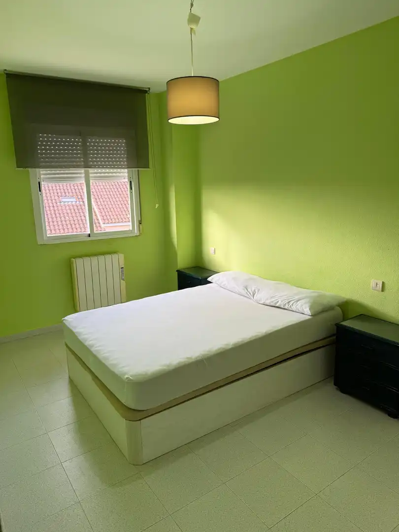 Habitación de Piso en venta en Cáceres con Amueblado y Balcón