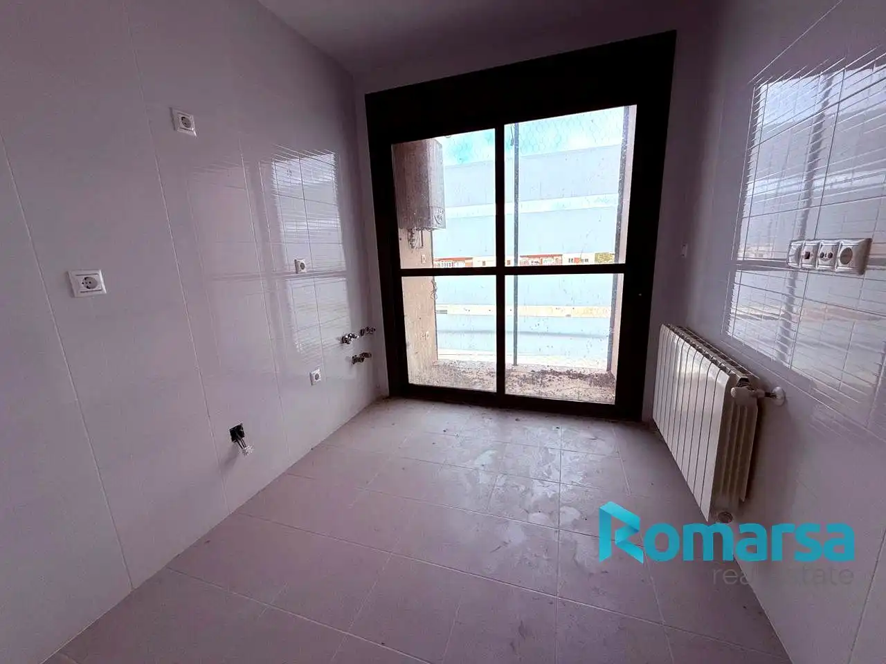 Habitación de Piso en venta en Ávila con Calefacción, Parquet y Trastero