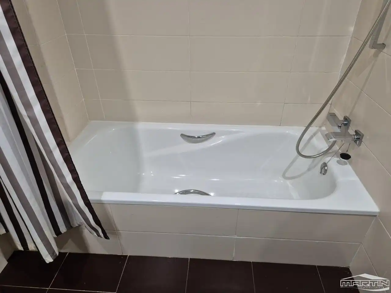 Baño de Planta baja en venta en Lucena con Aire acondicionado, Terraza y Trastero