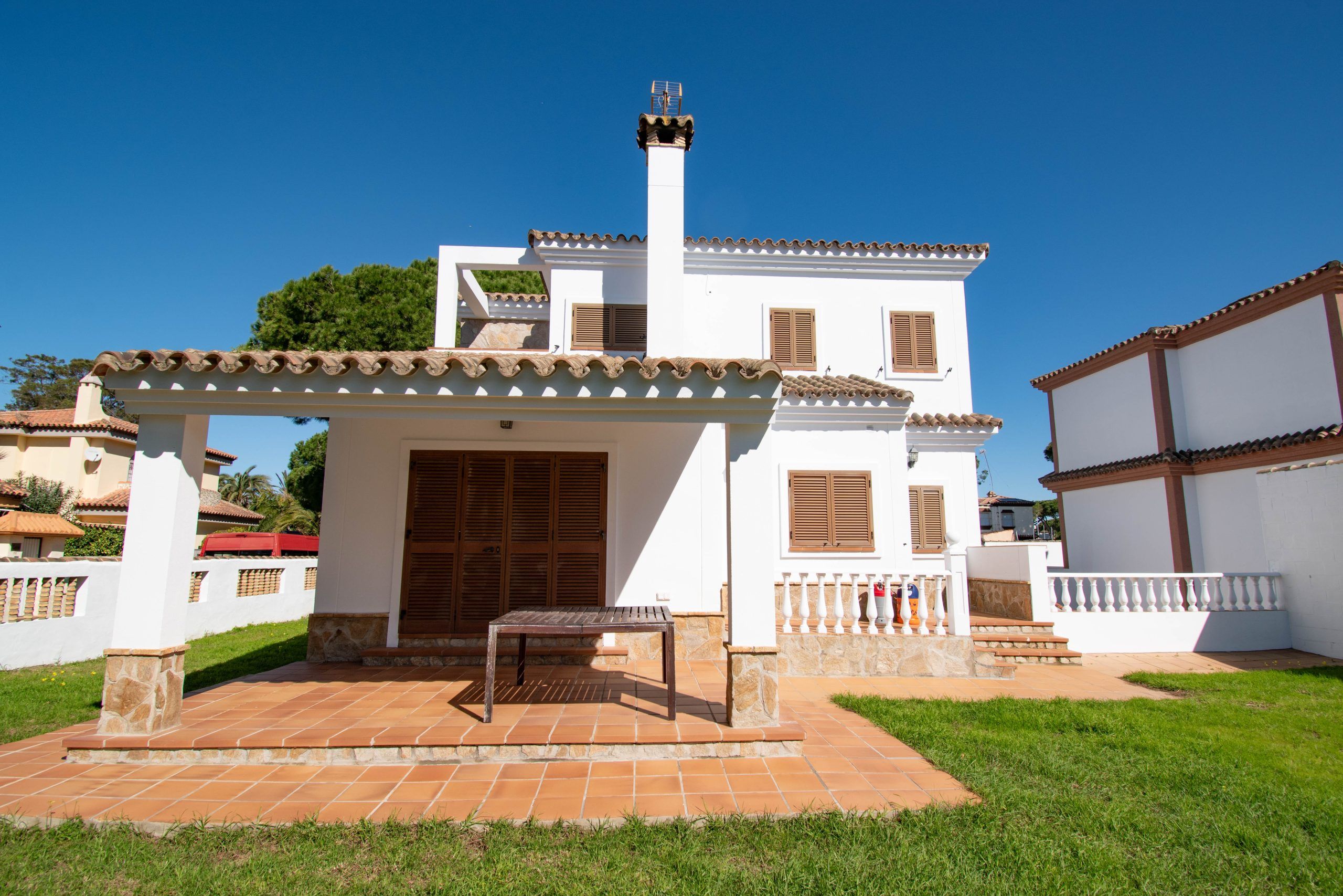 Vista exterior de Casa o chalet en venta en Chiclana de la Frontera