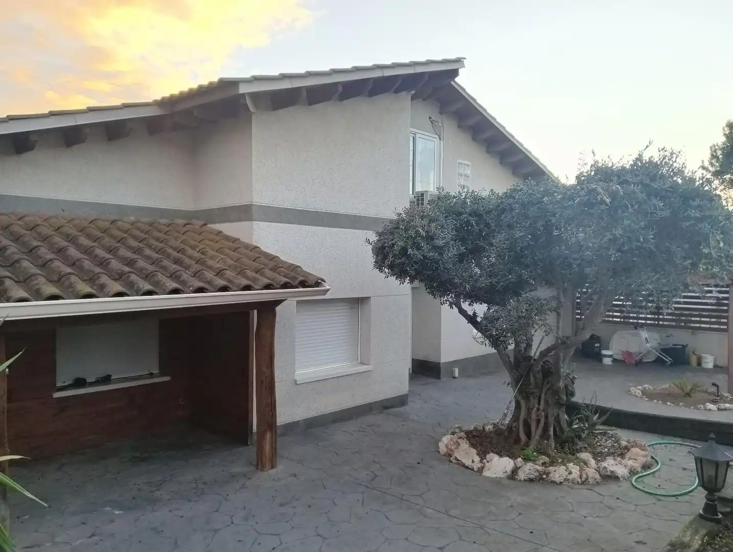 Vista exterior de Casa o xalet en venda en Lliçà d'Amunt amb Aire condicionat, Calefacció i Jardí privat