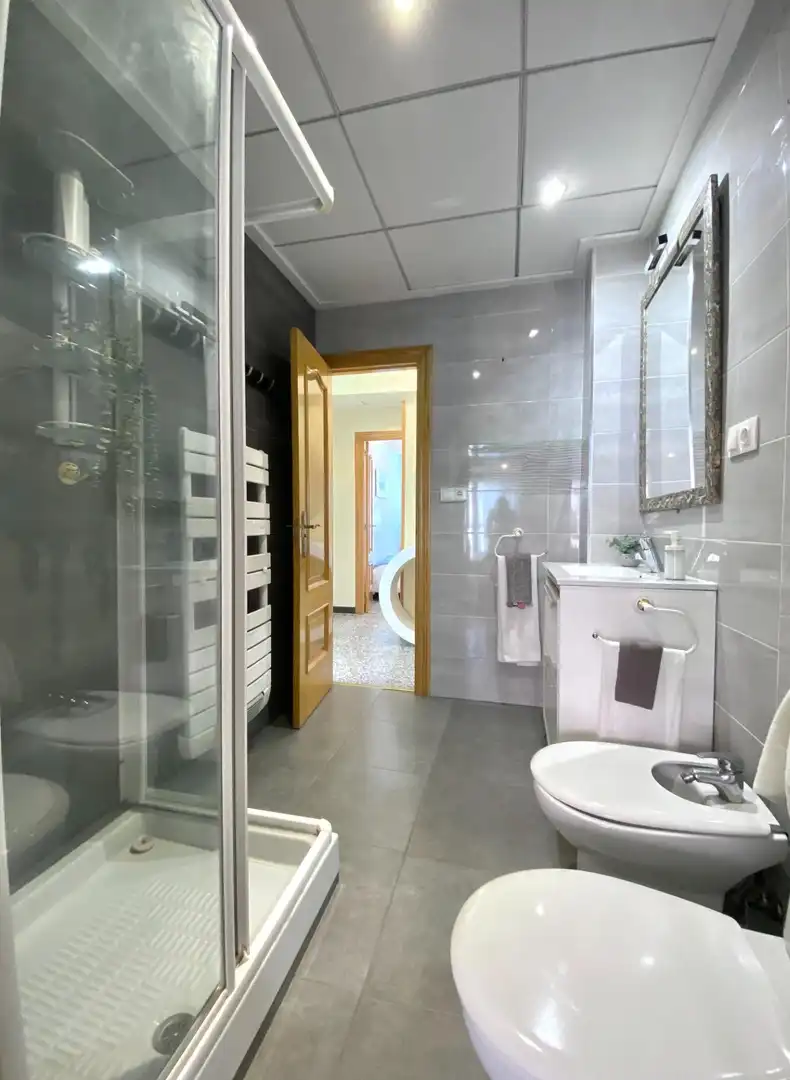 Bathroom of Flat for sale in La Pobla de Farnals  with Air Conditioner, Private garden and Balcony