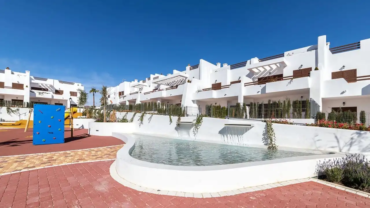 Apartament amb jardí en venda a San Juan de los Terreros, imagen 3