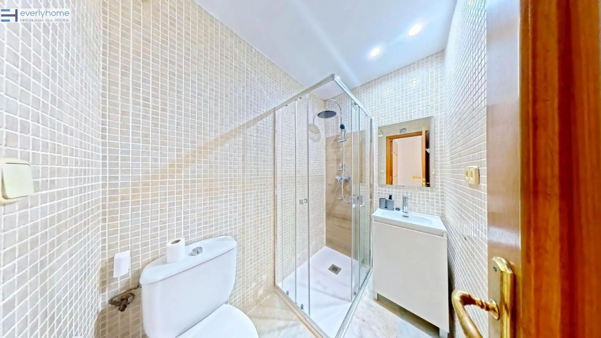 Badezimmer von Wohnung zur untervermieten in Valencia
